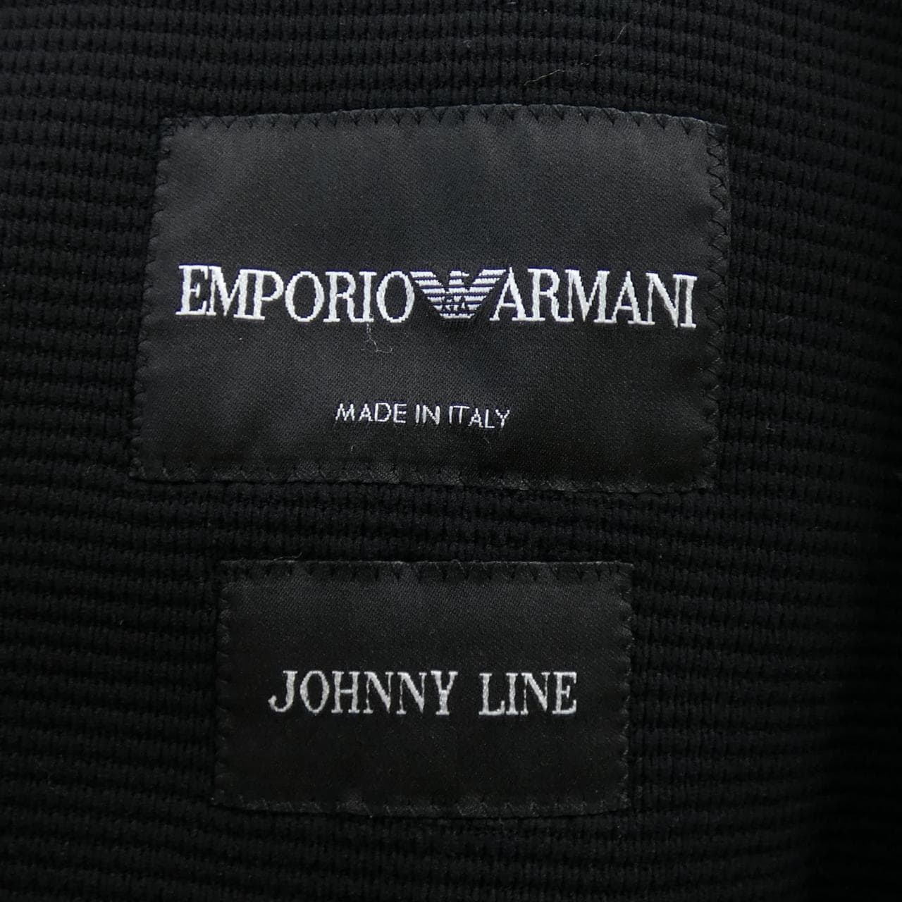 EMPORIO ARMANI安普里奧·阿瑪尼夾克