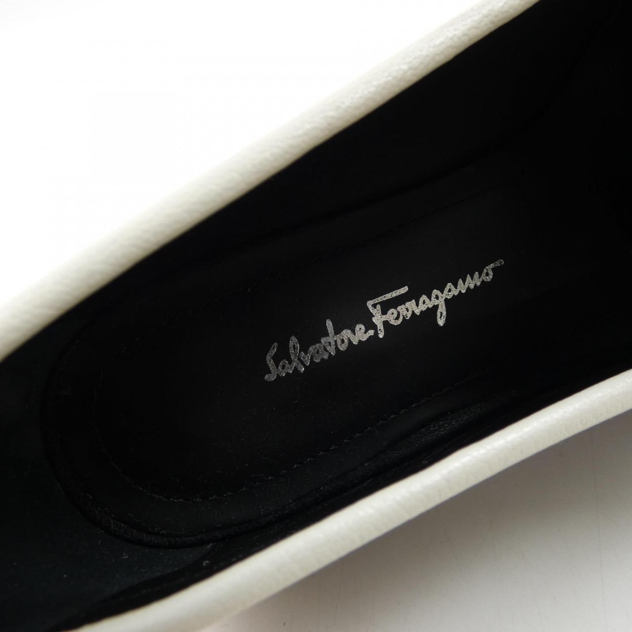 サルヴァトーレフェラガモ SALVATORE FERRAGAMO シューズ