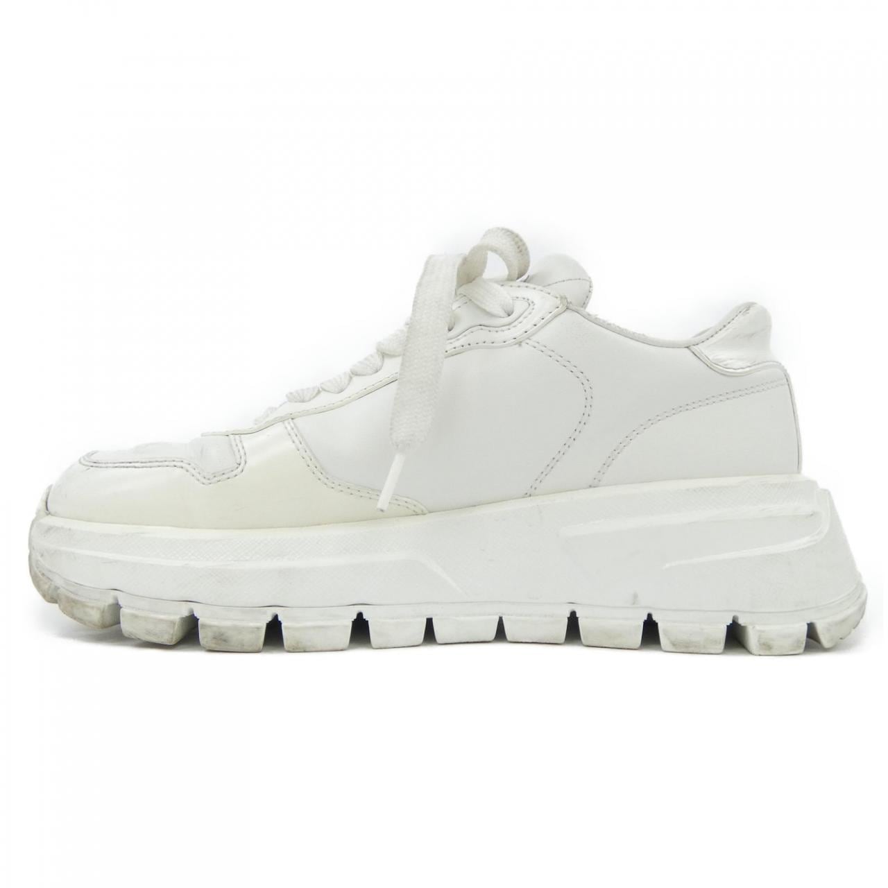 プラダ PRADA スニーカー