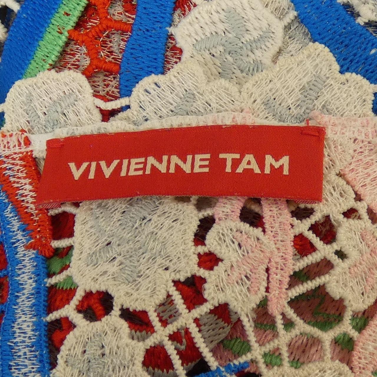 ヴィヴィアンタム VIVIENNE TAM トップス
