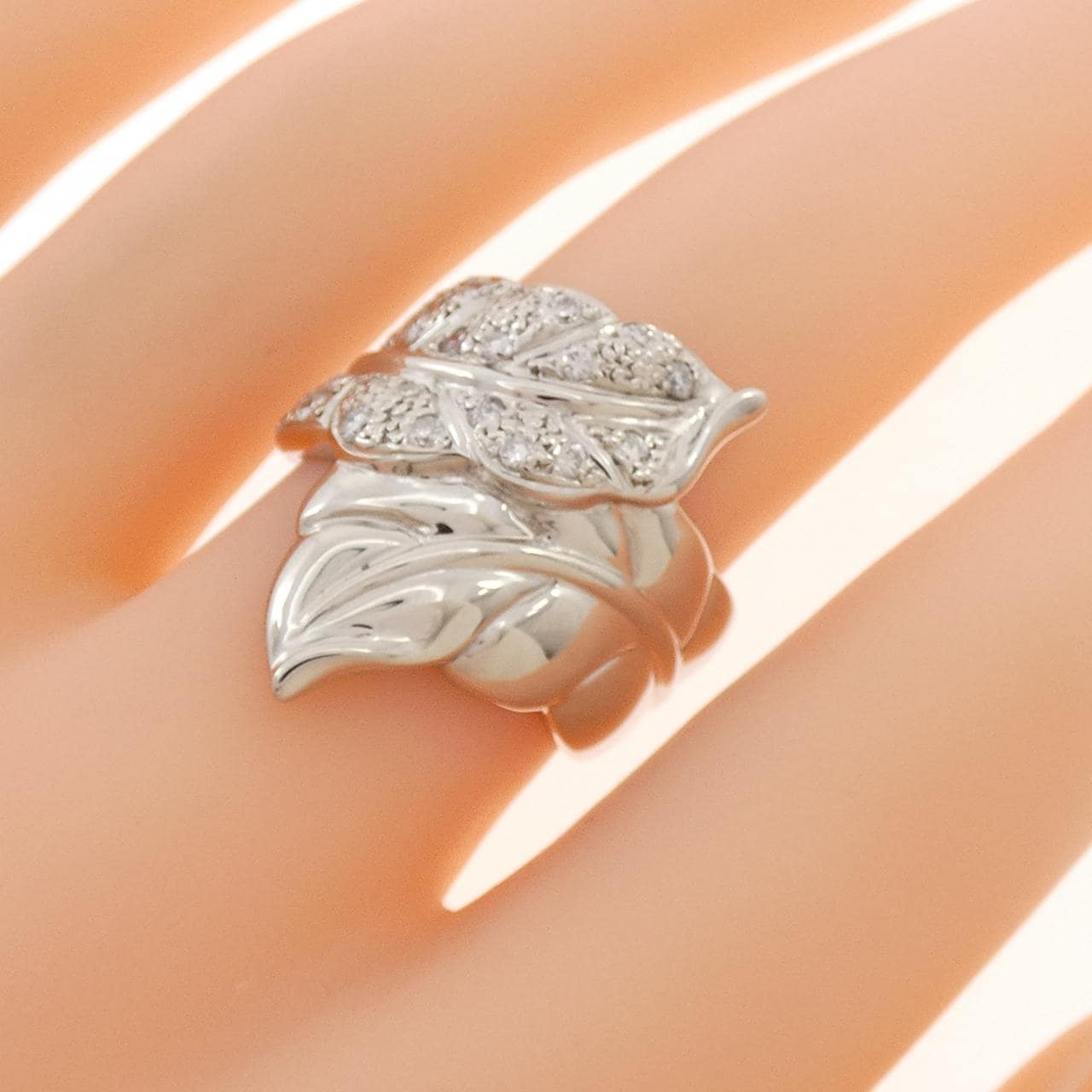 PT900 リーフ ダイヤモンド リング 0.45CT