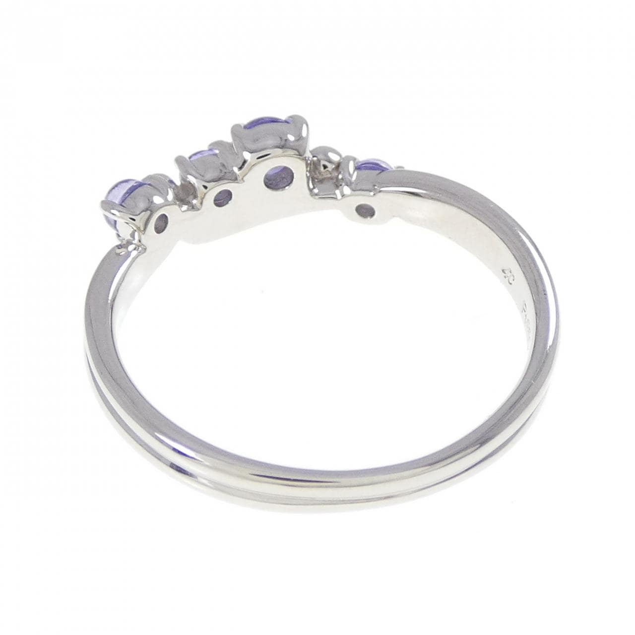 4゜C タンザナイト リング