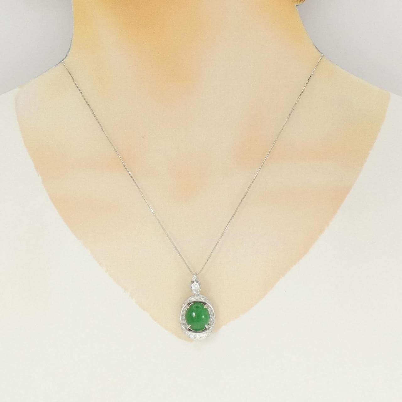 PT900/PT850 ヒスイ ネックレス 4.257CT