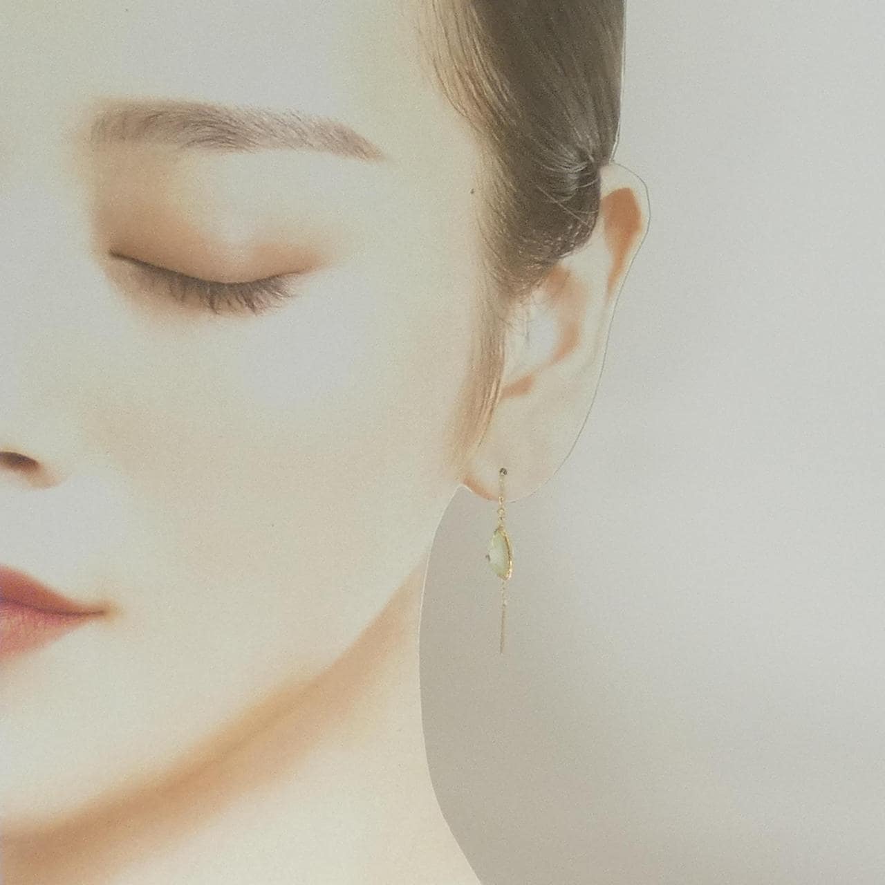 K10YG プレーナイト ピアス