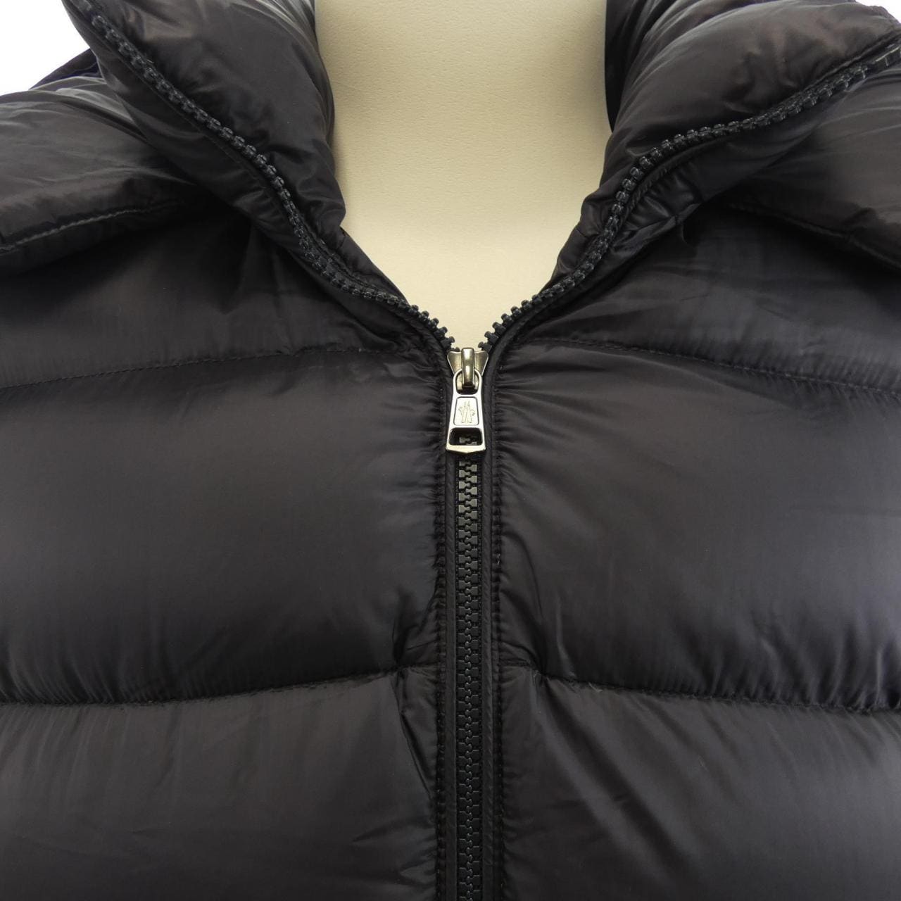 モンクレール MONCLER WILLM ダウンジャケット
