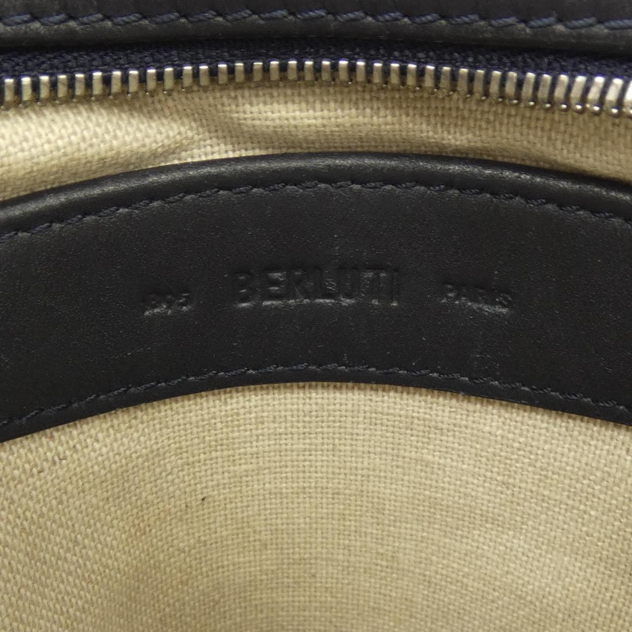 ベルルッティ Berluti マイルズスクリットアラベスクキャンバス BAG