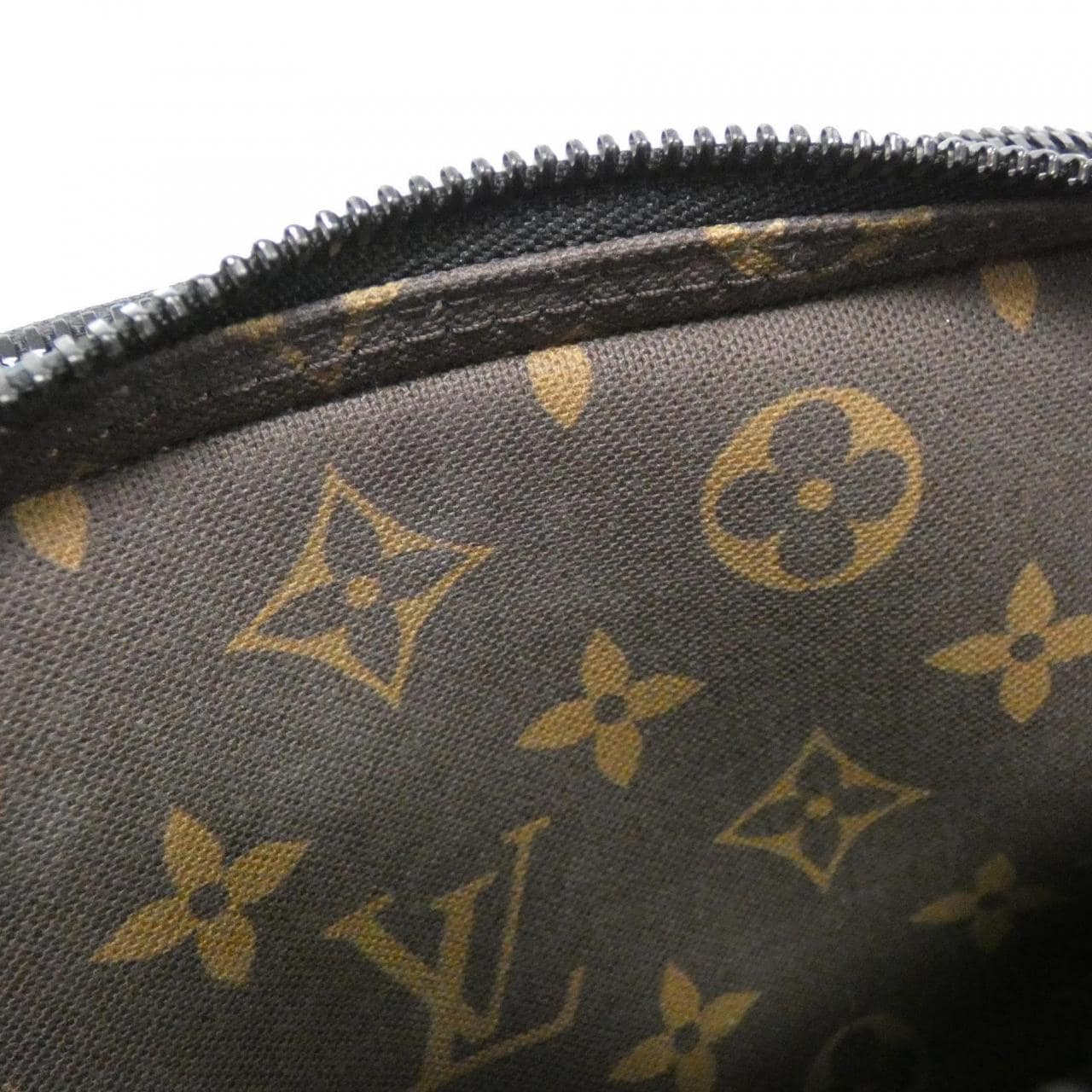 LOUIS VUITTON Monogram Tone Alpha 穿戴錢包 M82801 單肩包