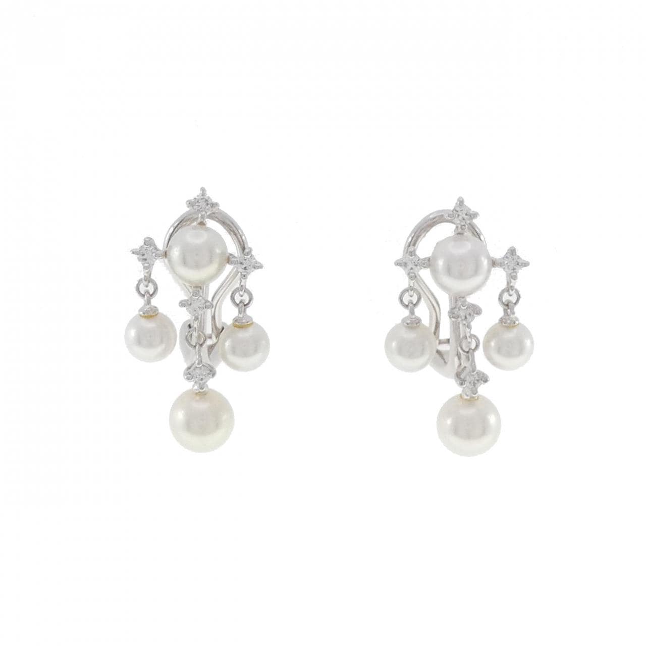 MIKIMOTO akoya pearl earrings