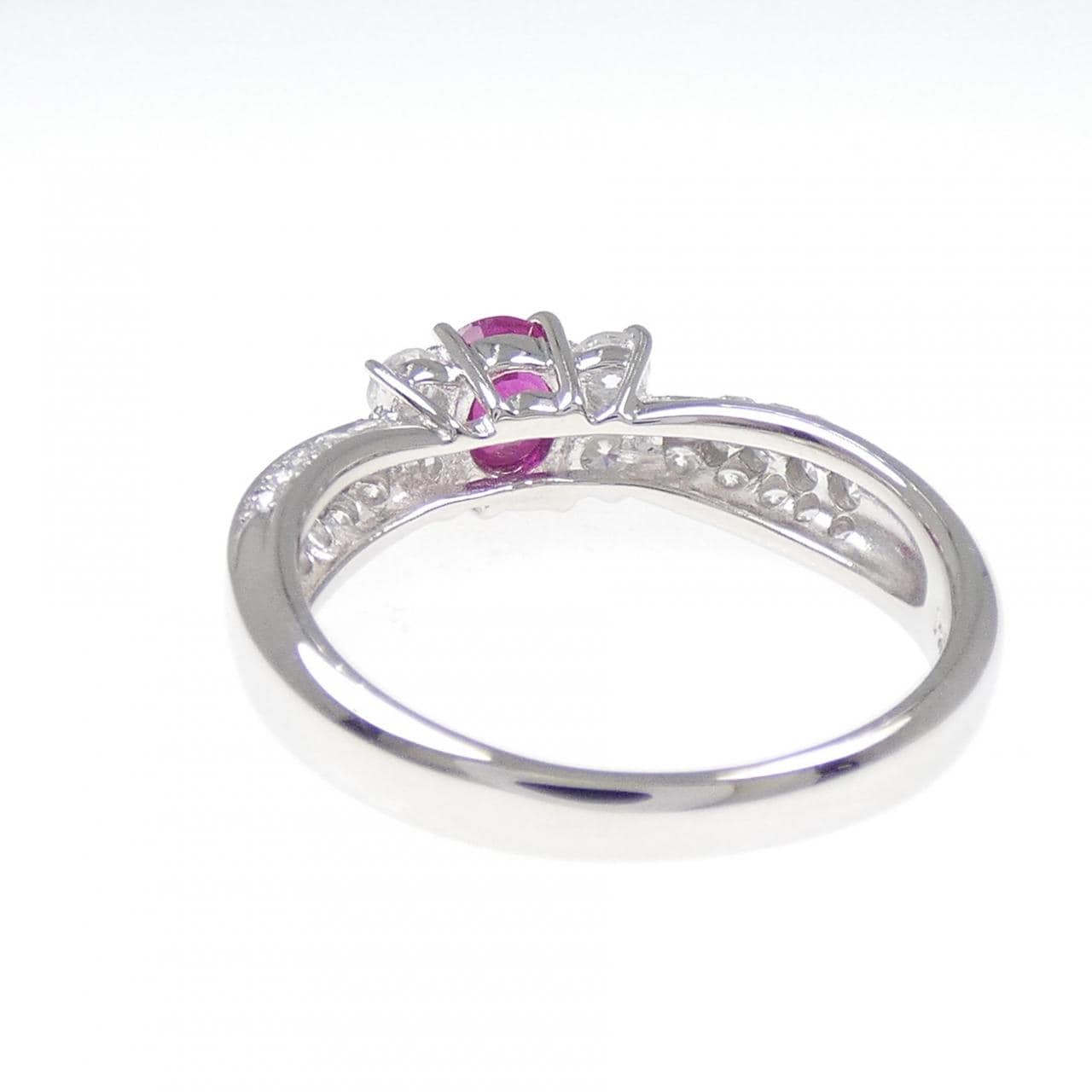 PT900 ルビー リング 0.66CT