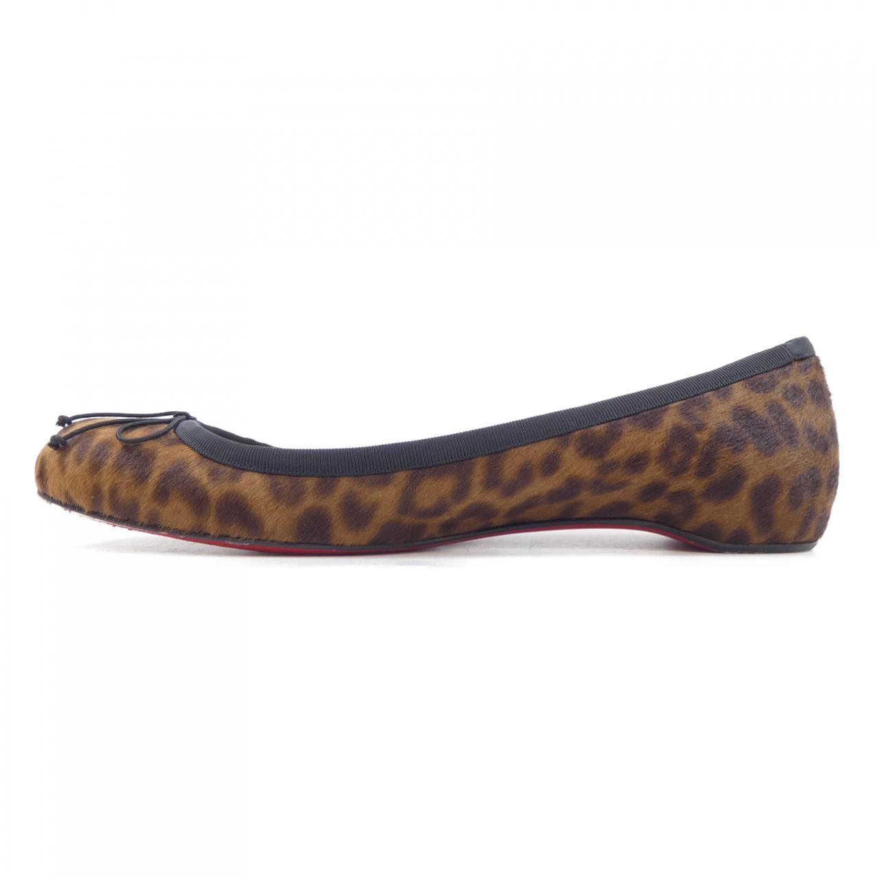 クリスチャンルブタン CHRISTIAN LOUBOUTIN フラットシューズ