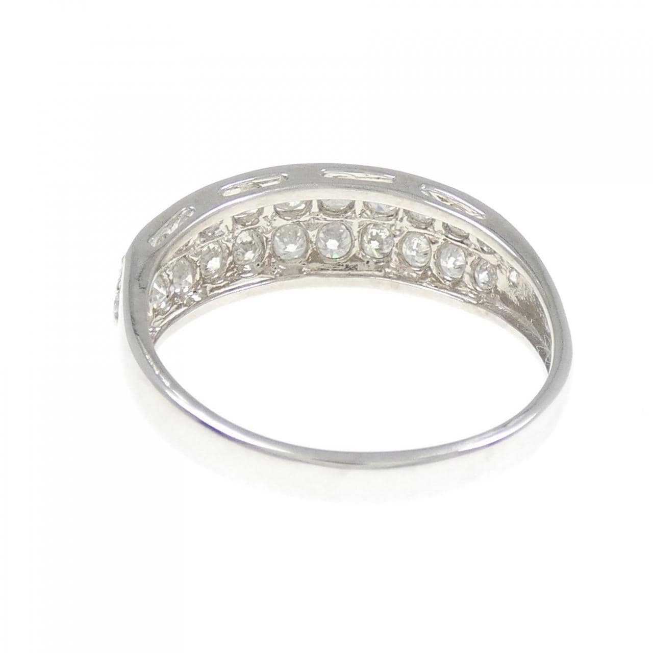 PT900 ダイヤモンド リング 1.00CT