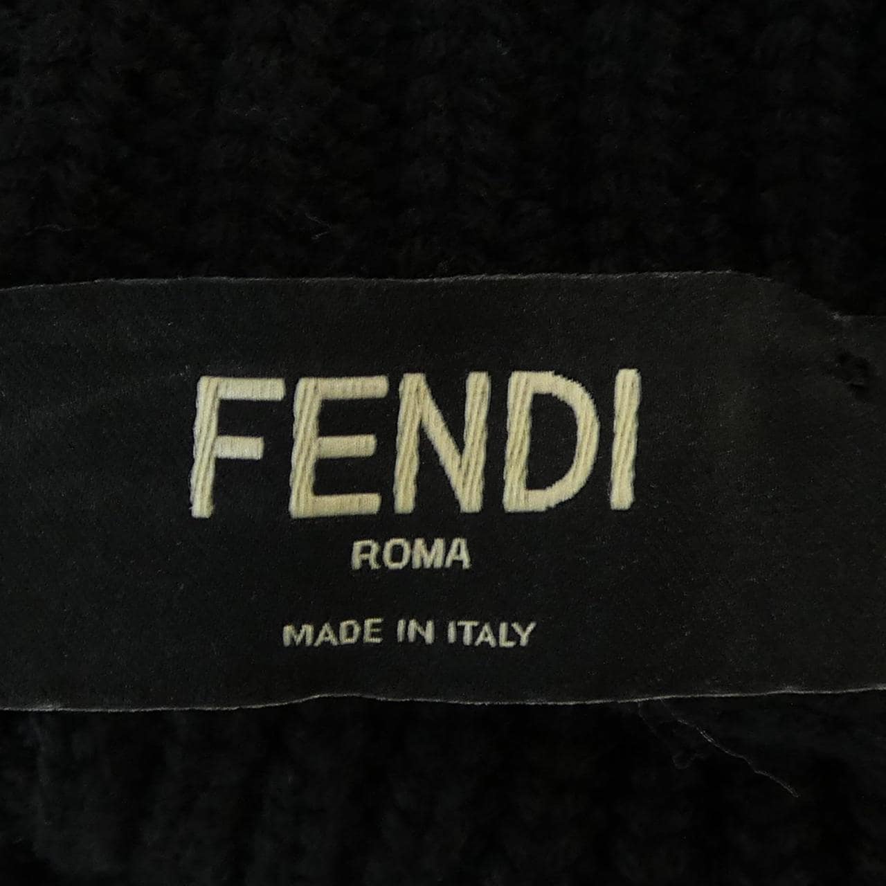 フェンディ FENDI FZX082 AL3U ニット