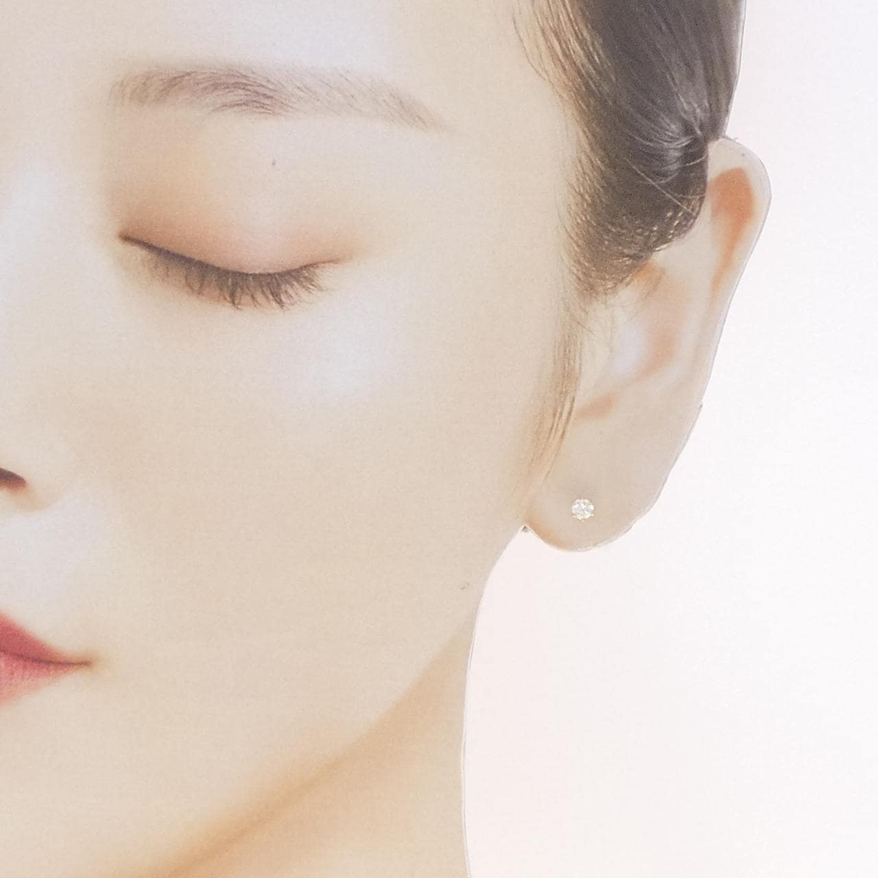 K18YG ソリティア ダイヤモンド ピアス 0.15CT 片耳