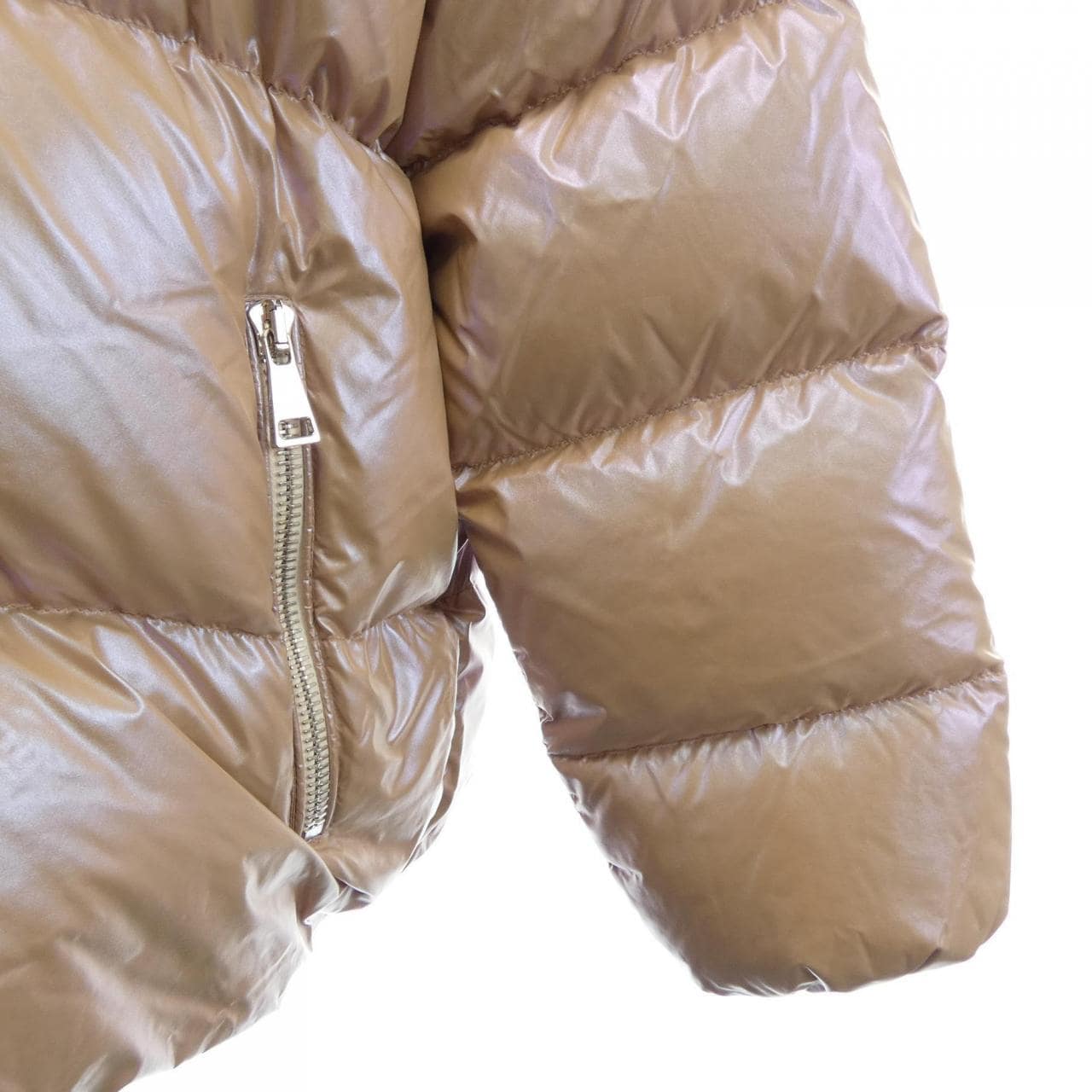 モンクレール MONCLER FRASNE ダウンジャケット