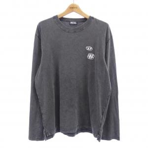 ディーゼル DIESEL Tシャツ