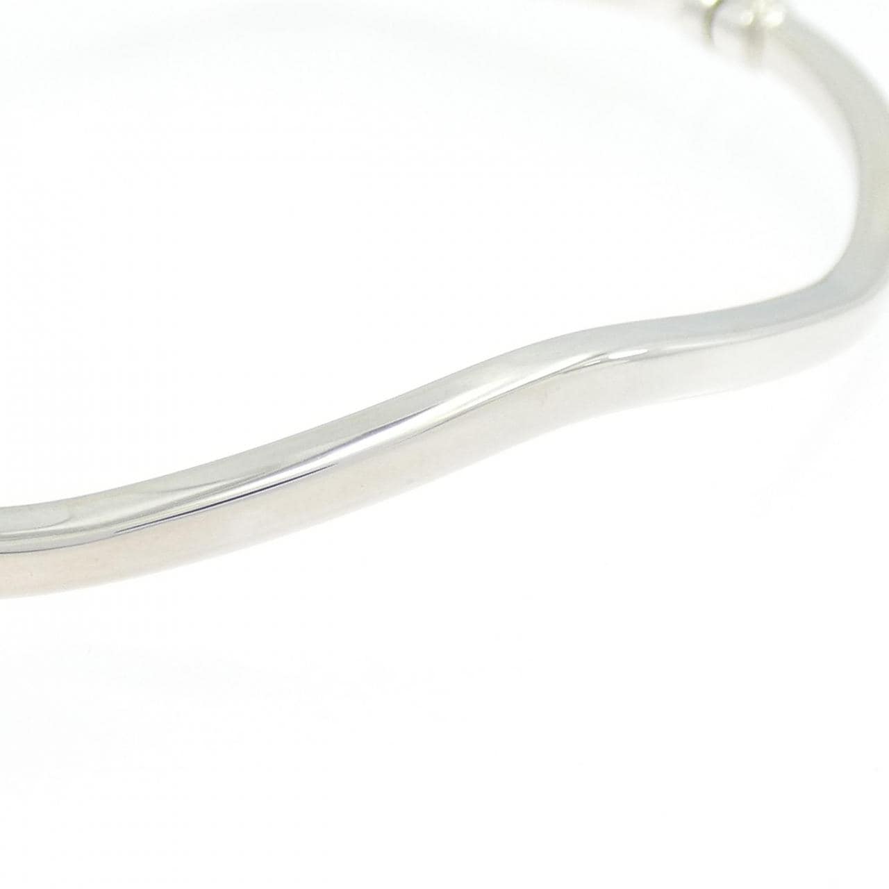 ウノアエレ 750WG バングル