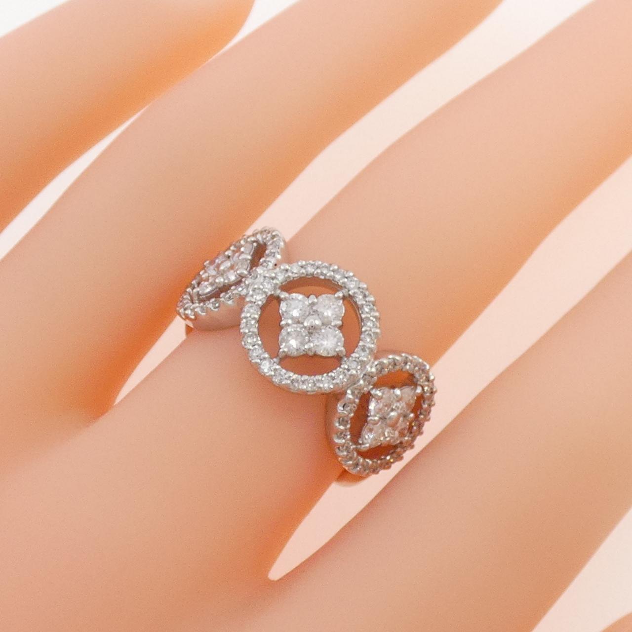 K18WG フラワー ダイヤモンド リング 1.10CT