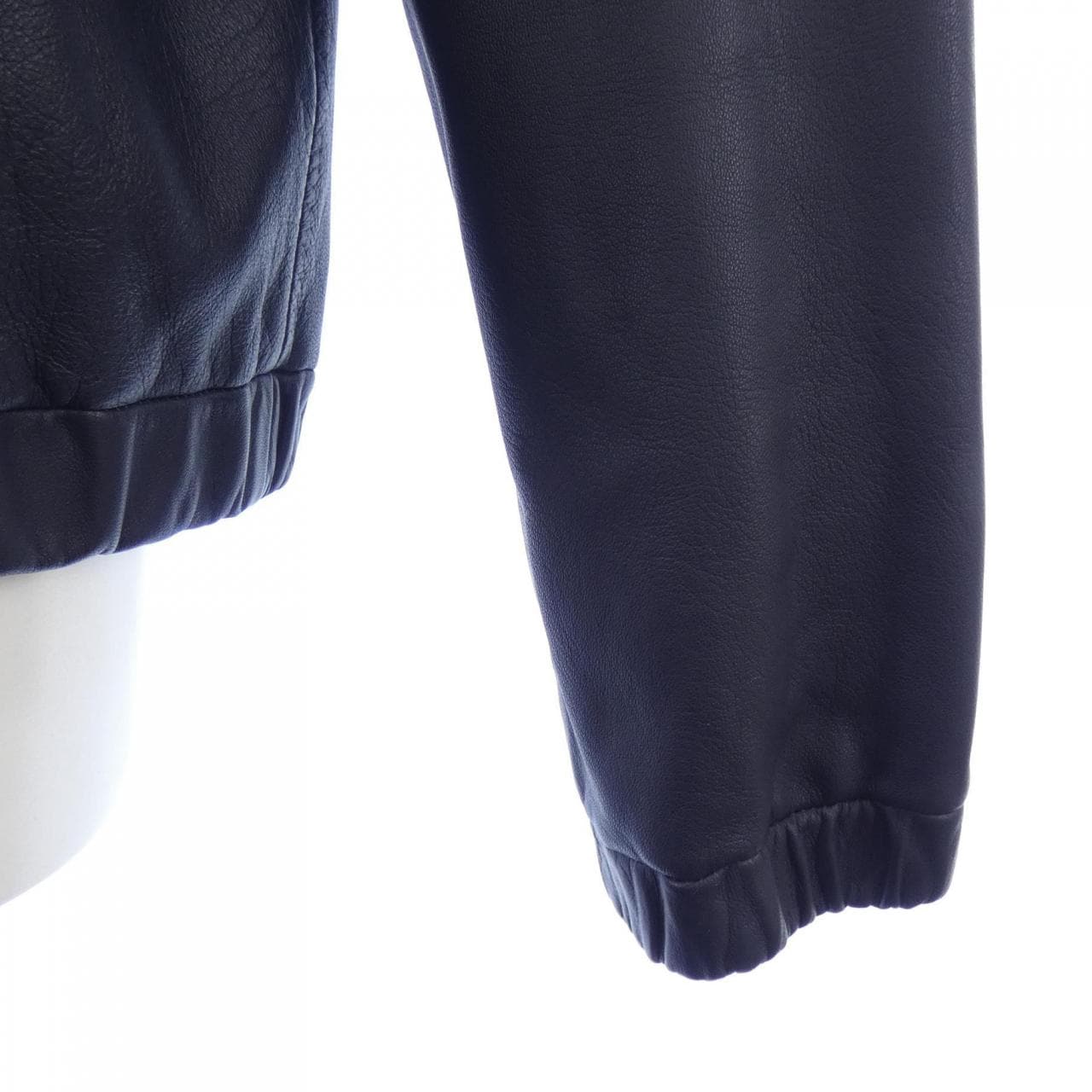 トゥモローランド TOMORROW LAND 63-08-84-08352 レザーライダースジャケット