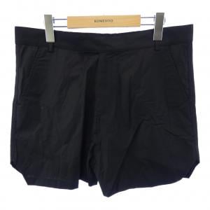 MARTIN ASBJORN ショートパンツ