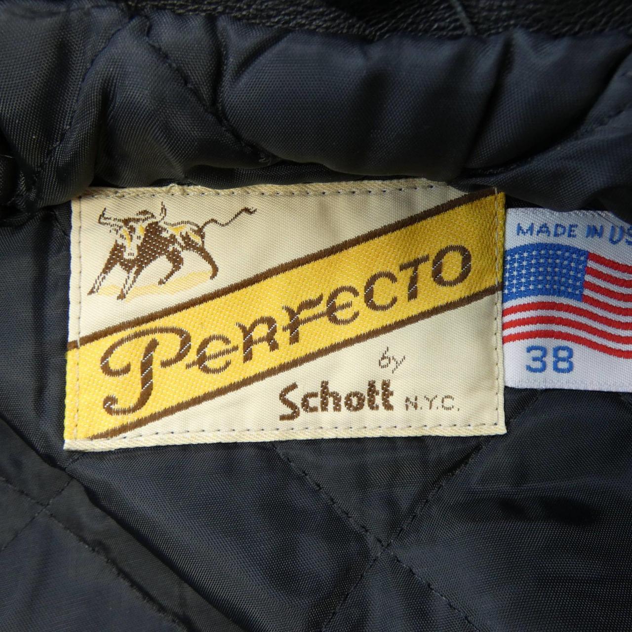 ショット SCHOTT レザーライダースジャケット