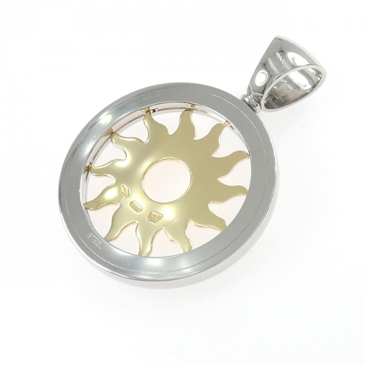 ブルガリ トンド サン ペンダント