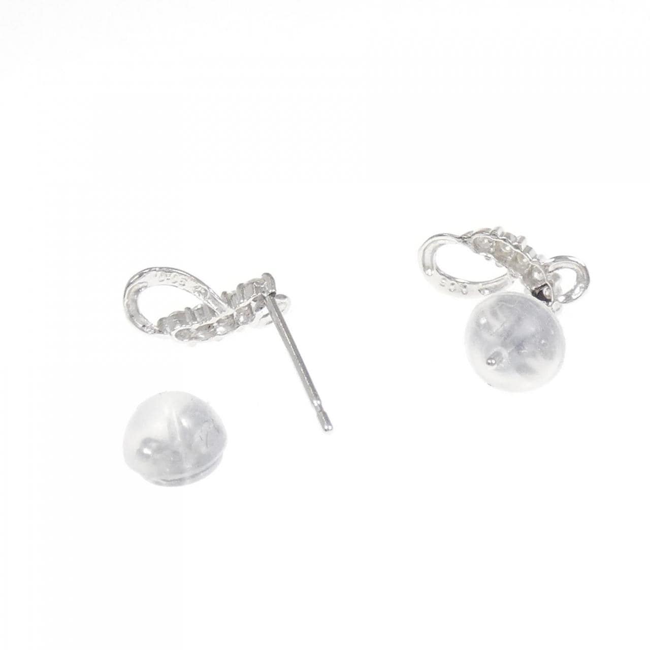 PT900 ダイヤモンド ピアス 0.10CT