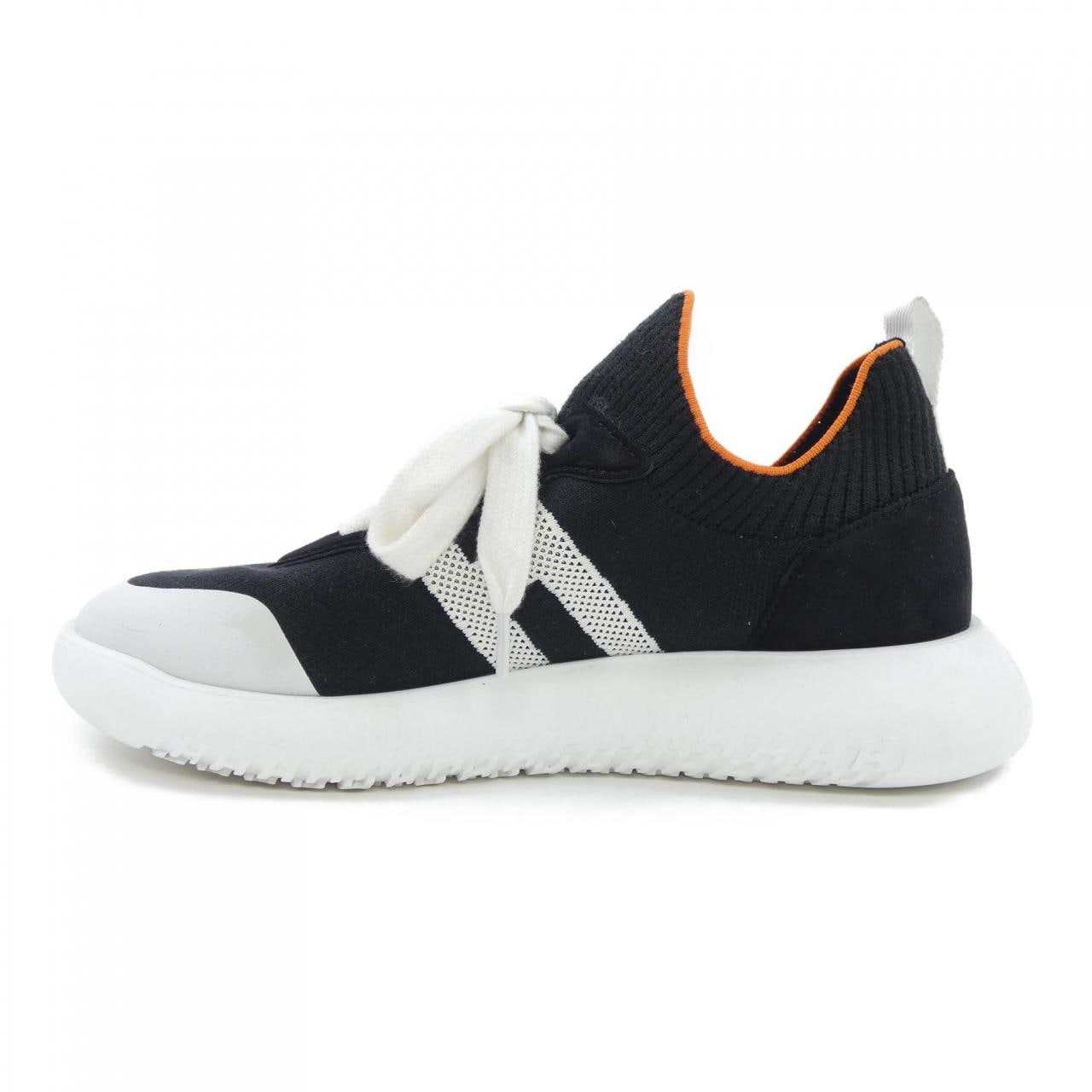 エルメス HERMES クルー 211109Z スニーカー