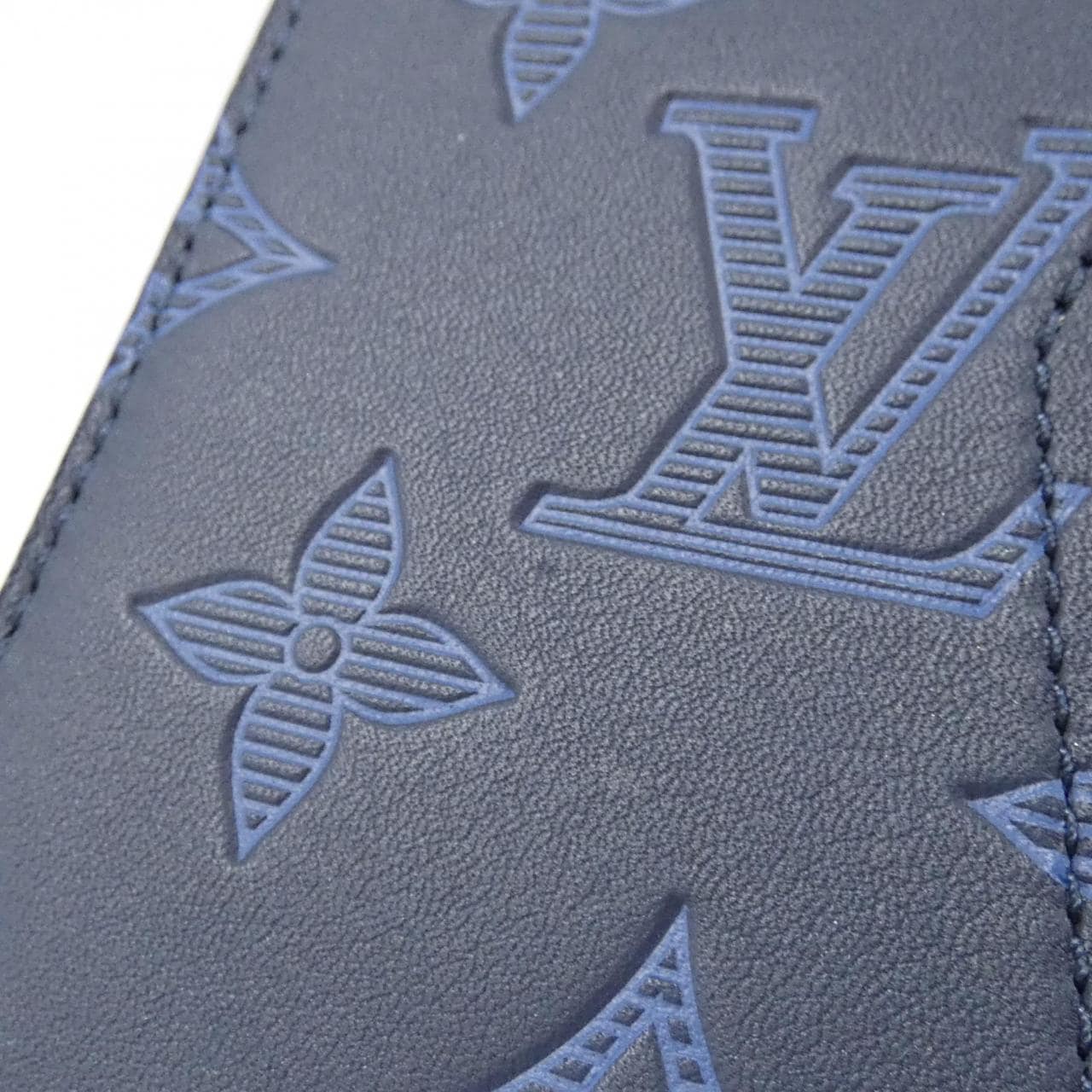 LOUIS VUITTON Monogram Shadow收纳夹Doe Posh M80421 卡包