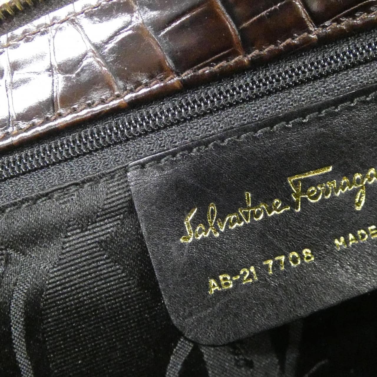 【ヴィンテージ】サルヴァトーレフェラガモ 21 7708 ショルダーバッグ