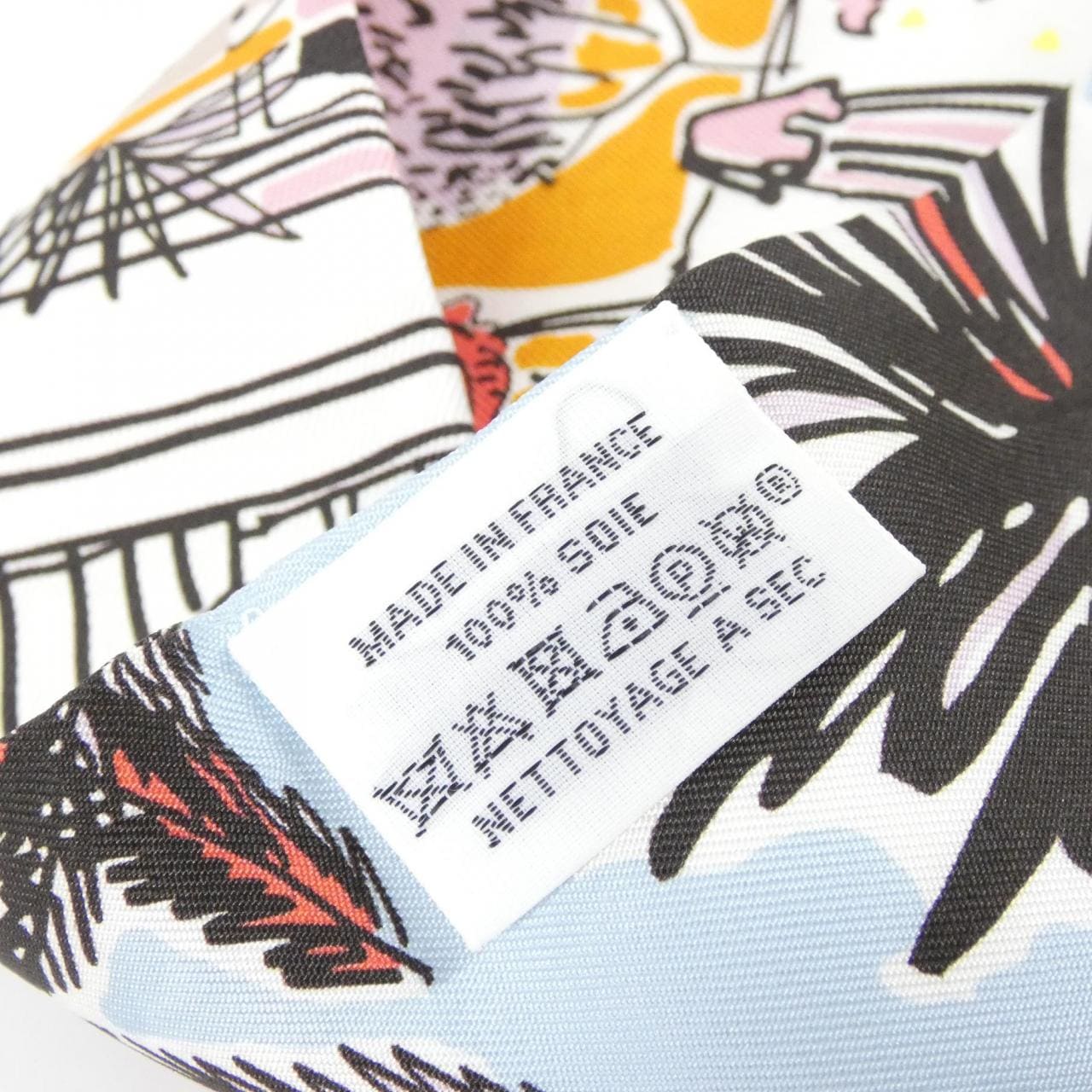 エルメス RAYURES D'ETE ツイリー 063850S スカーフ