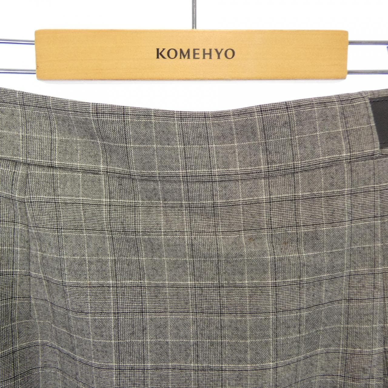 アクアスキュータム Aquascutum スカート