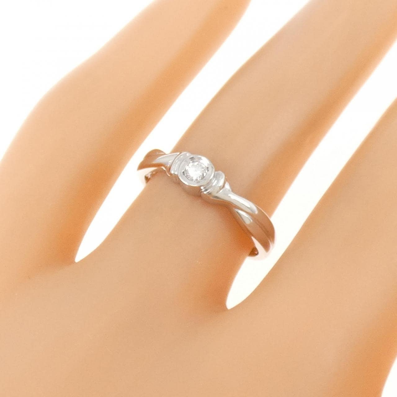PT850 ダイヤモンド リング 0.04CT