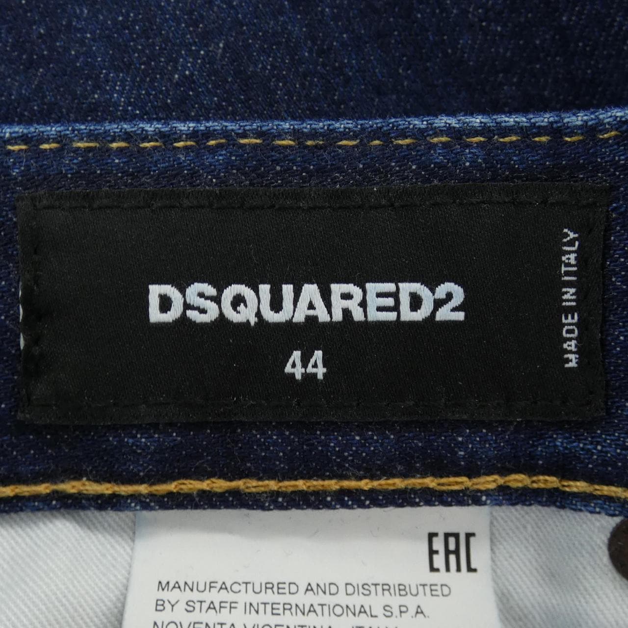 ディースクエアード DSQUARED2 S74LB0817 ジーンズ