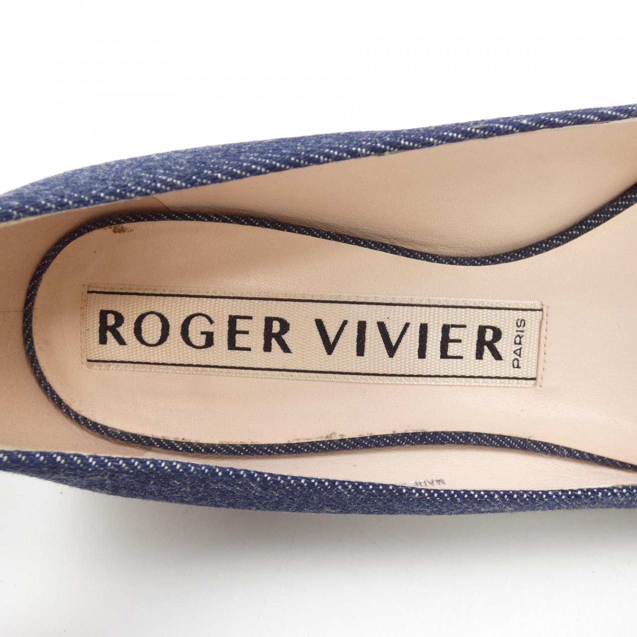 ロジェヴィヴィエ ROGER VIVIER フラットシューズ