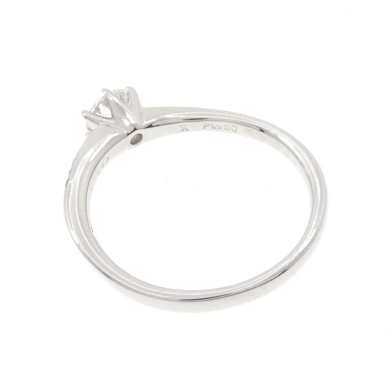 ヴァンドーム ダイヤモンド リング 0.332CT