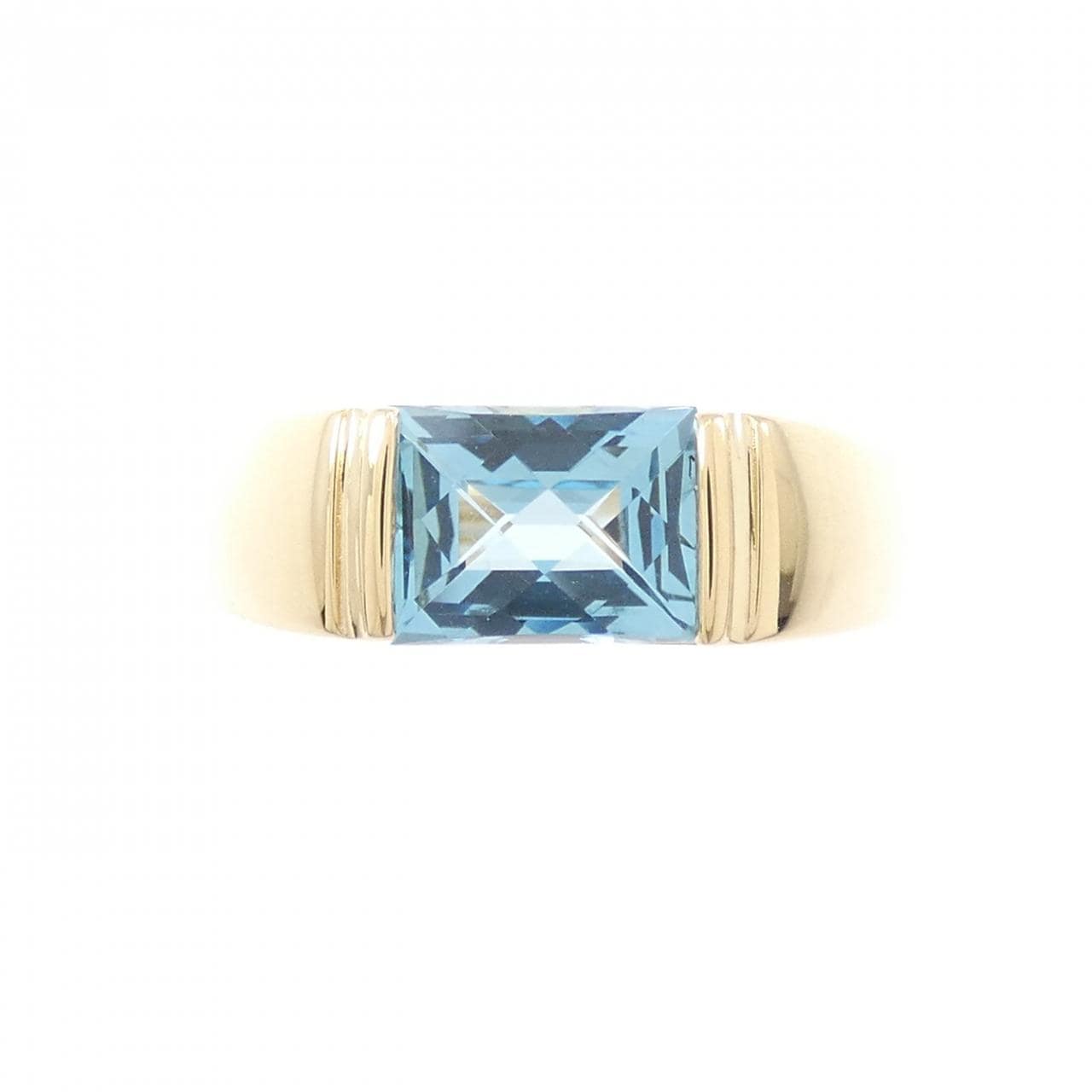 4゜C  ブルートパーズ リング