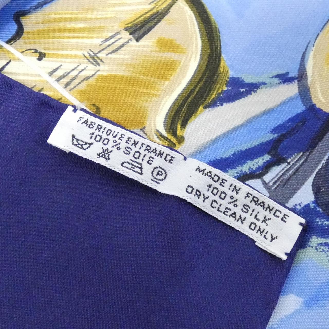 エルメス CONCERTO カレ スカーフ