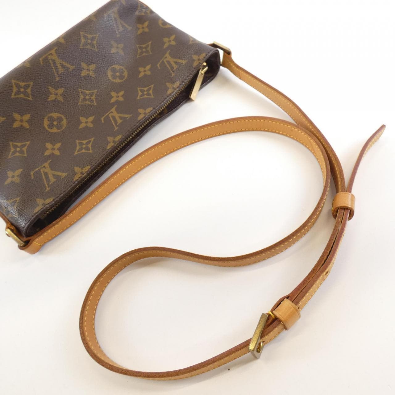 LOUIS VUITTON Monogram Trotter M51240 肩背包