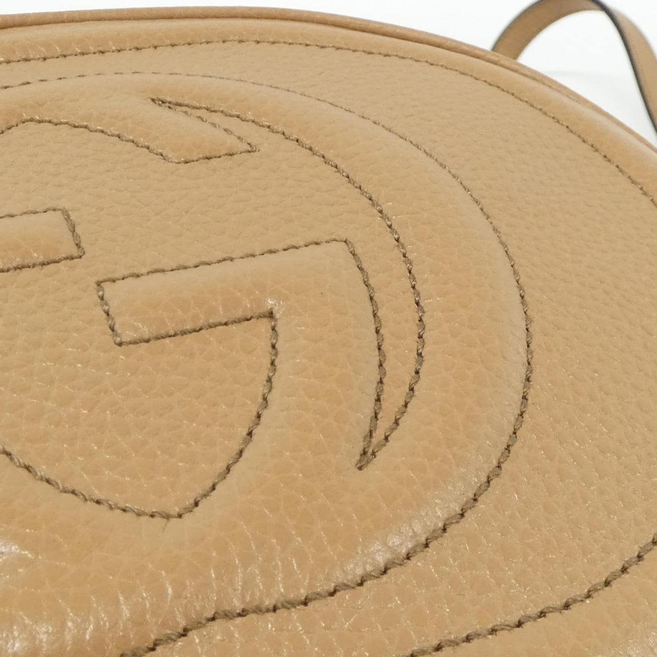 グッチ SOHO 747779 A7M0G ショルダーバッグ