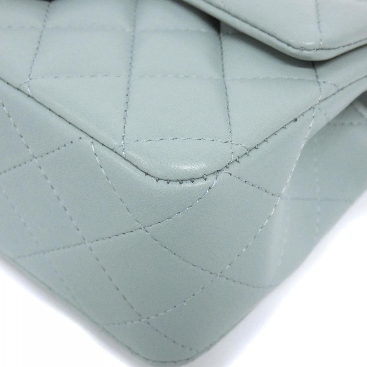 シャネル AS2431 バッグ