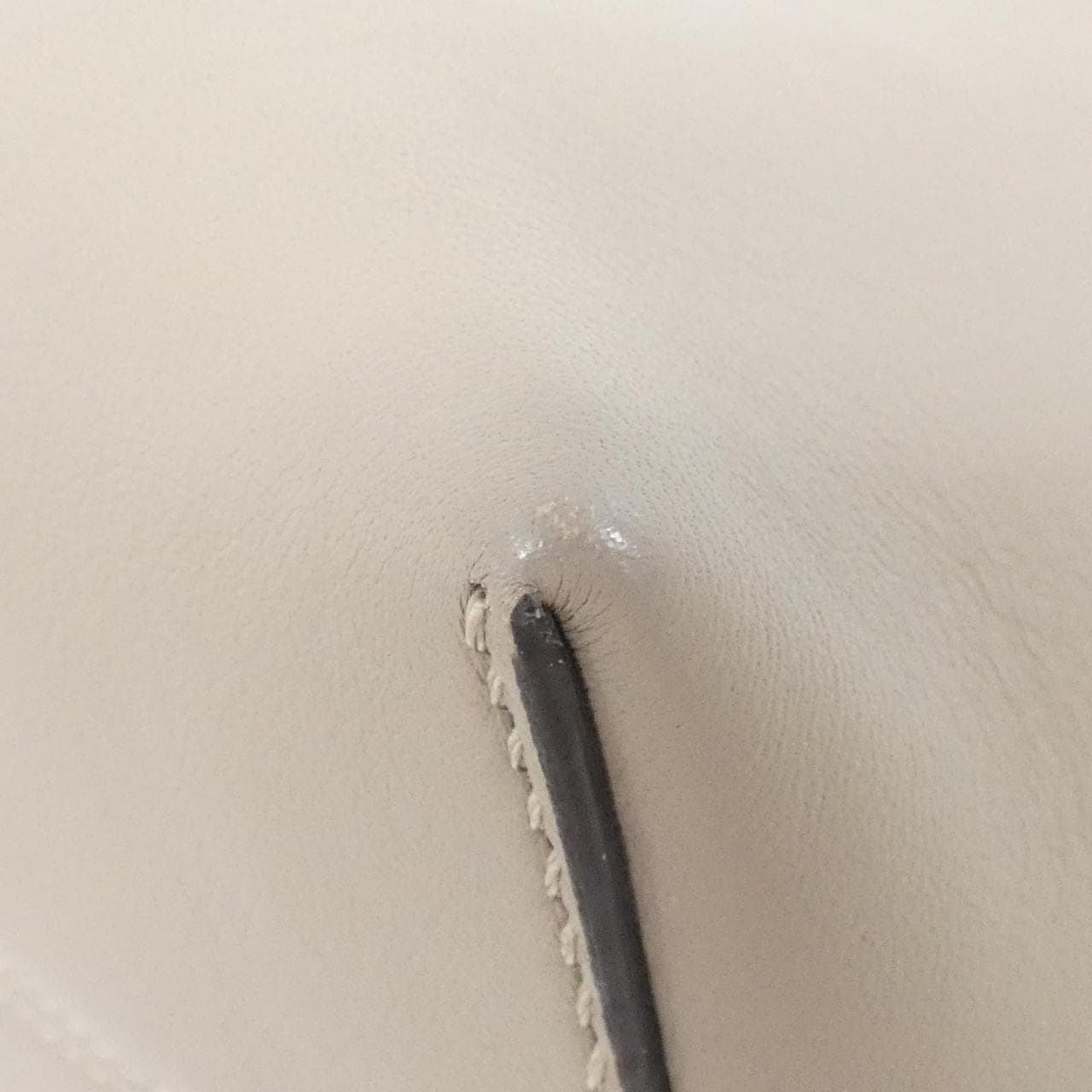 フェンディ バイ ザ ウェイ ミディアム 8BL146 1D5 バッグ