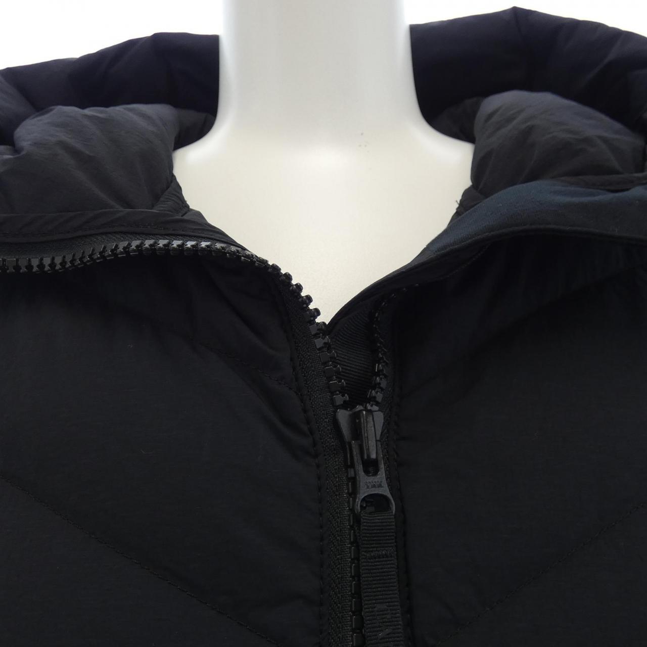 カナダグース CANADA GOOSE ダウンコート