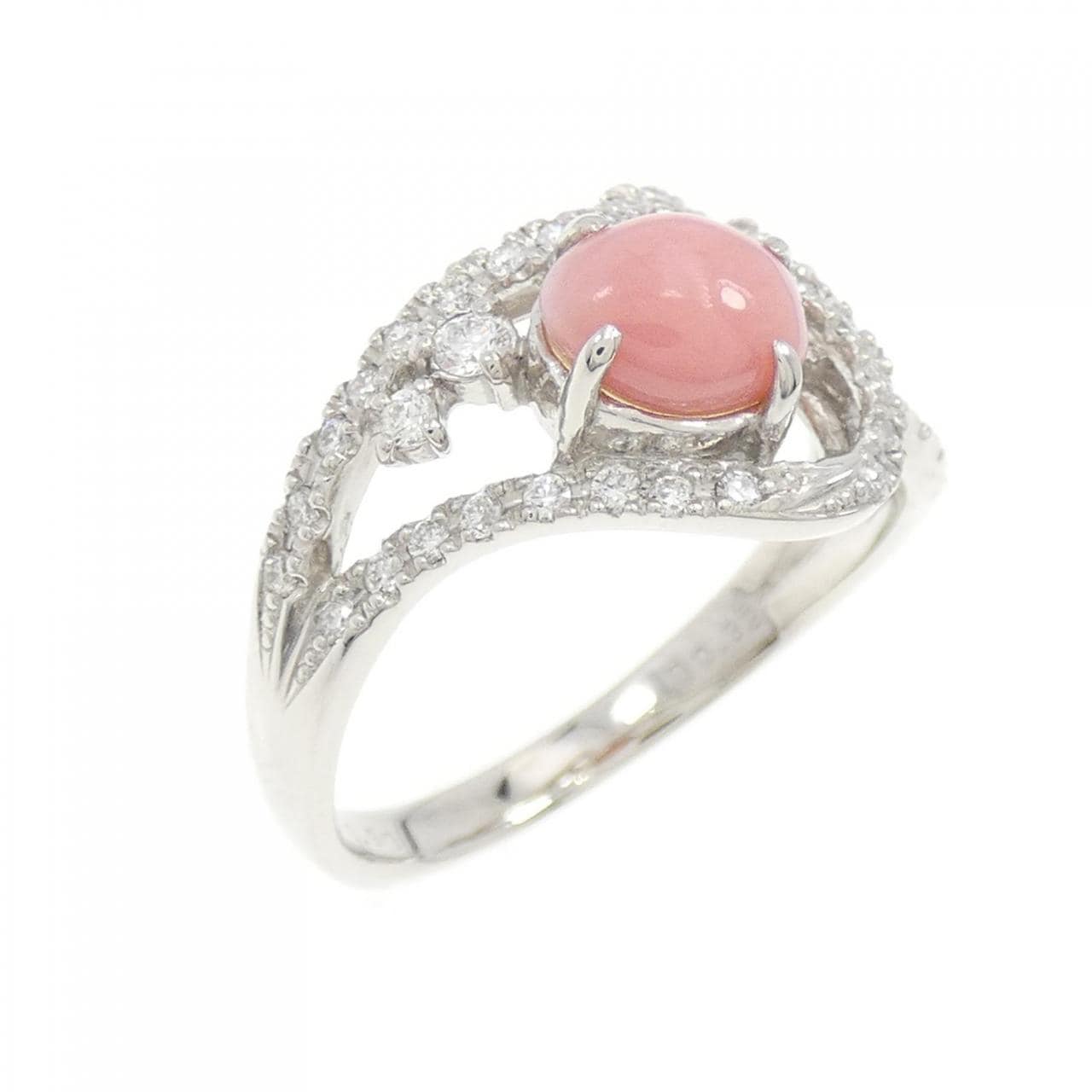 PT Conch Pearl Ring 0.99CT