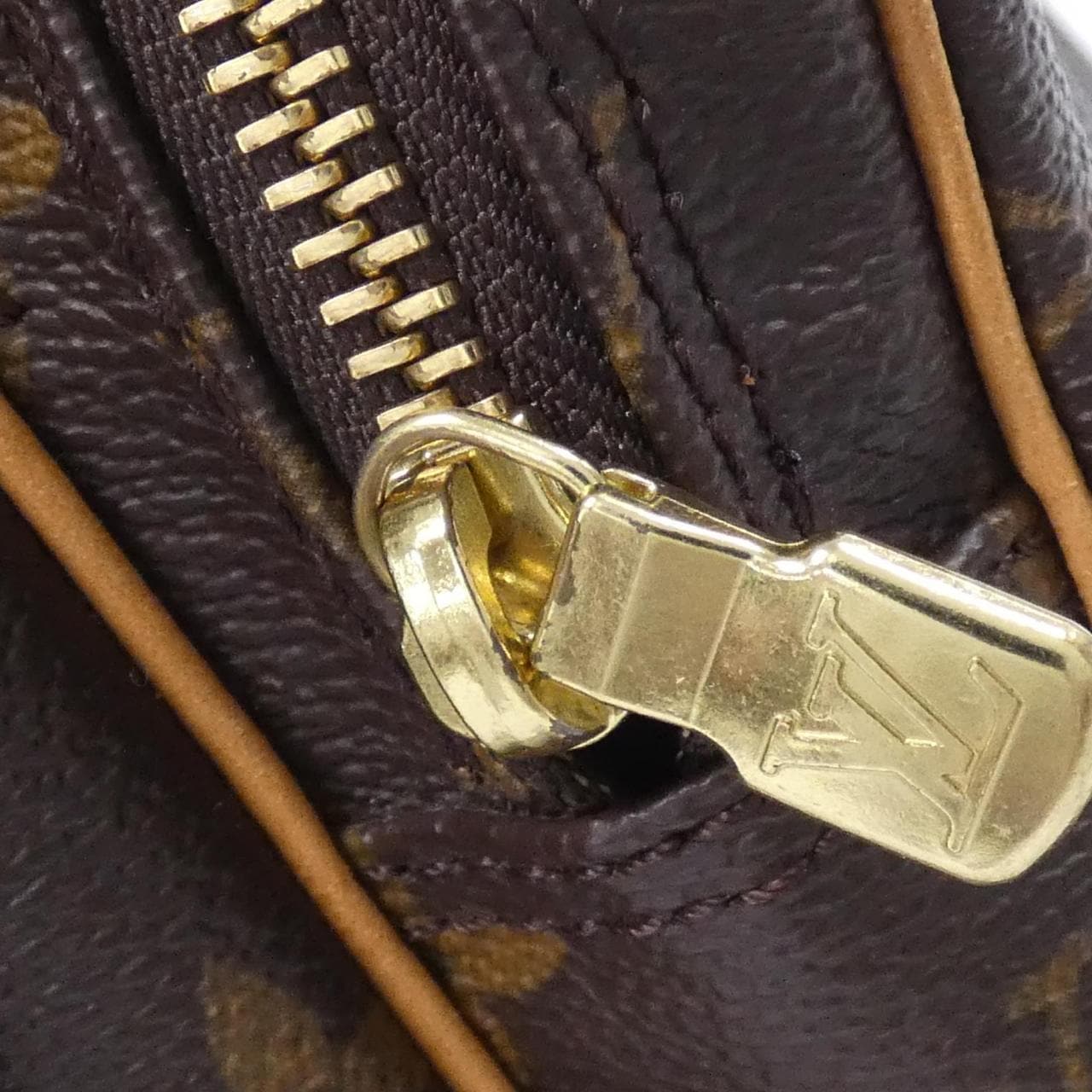 LOUIS VUITTON Monogram Amazon M45236 单肩包