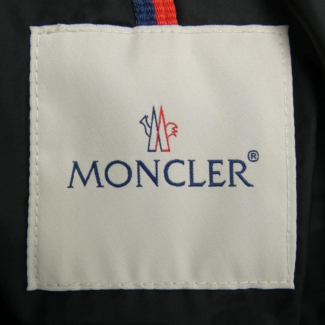 MONCLER蒙克勒羽絨服