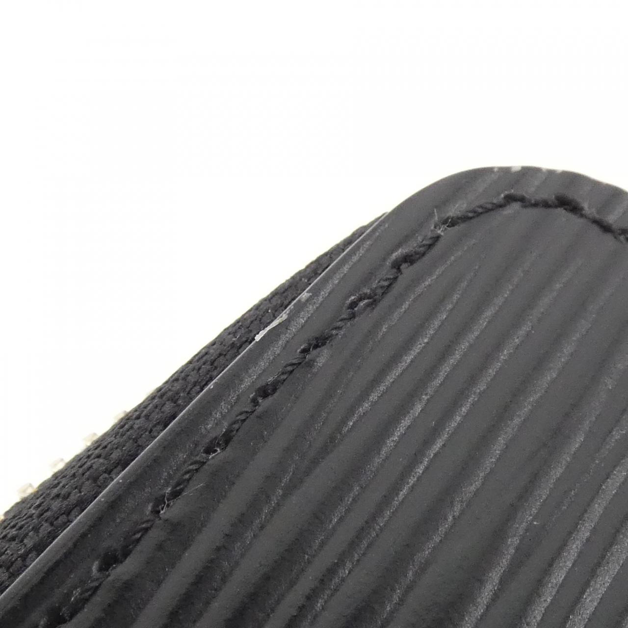 ルイヴィトン エピ ジッピー コインパース M60152 コインケース
