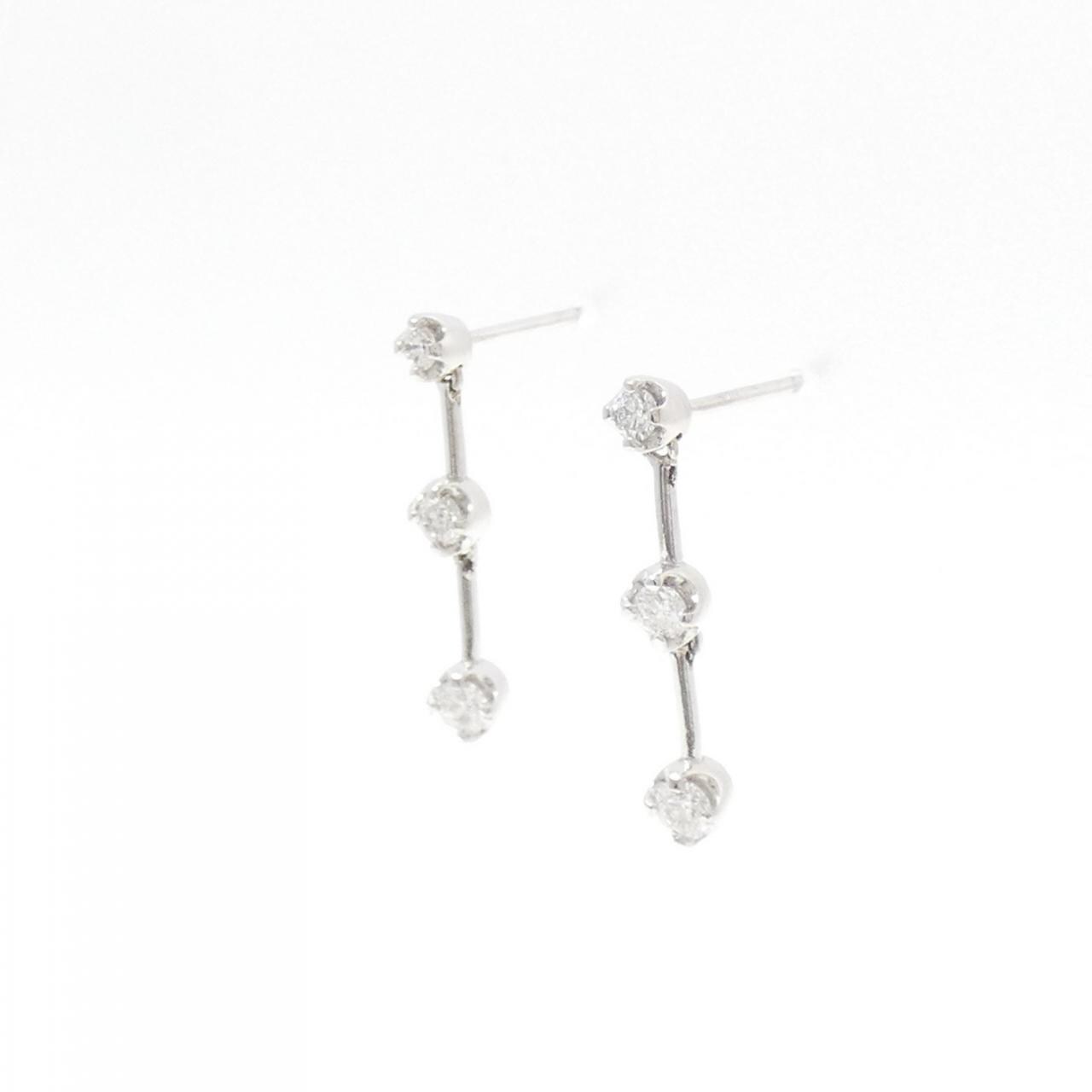 K18WG スリーストーン ダイヤモンド ピアス 0.30CT
