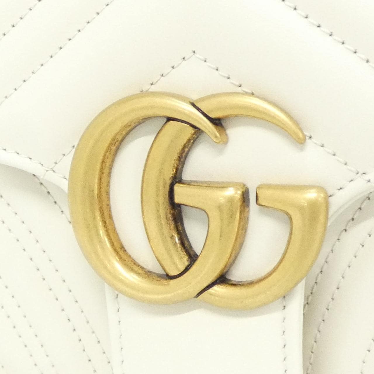 グッチ GG MARMONT 443497 DTDID ショルダーバッグ