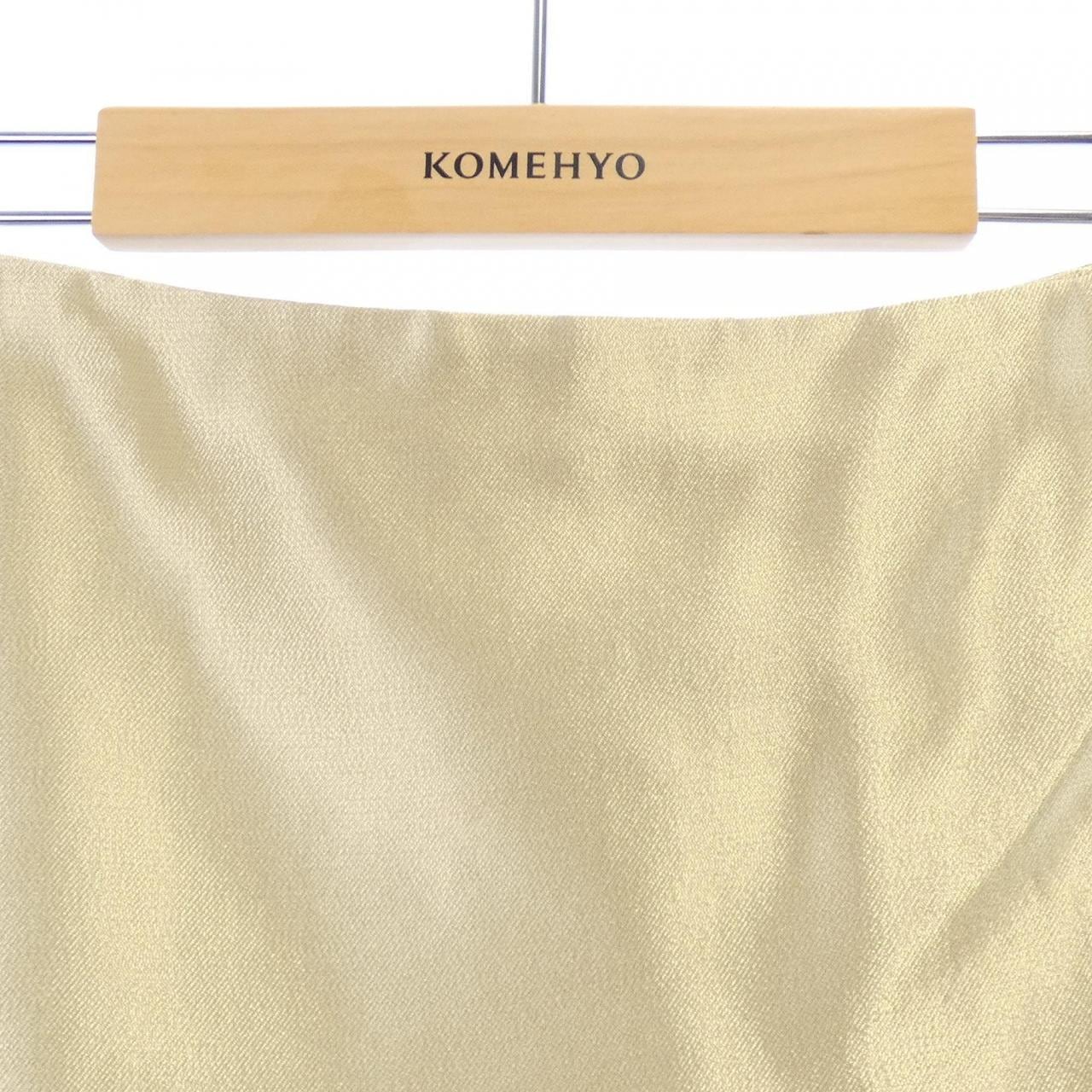 フェンディ FENDI FQ7250 AJDR スカート