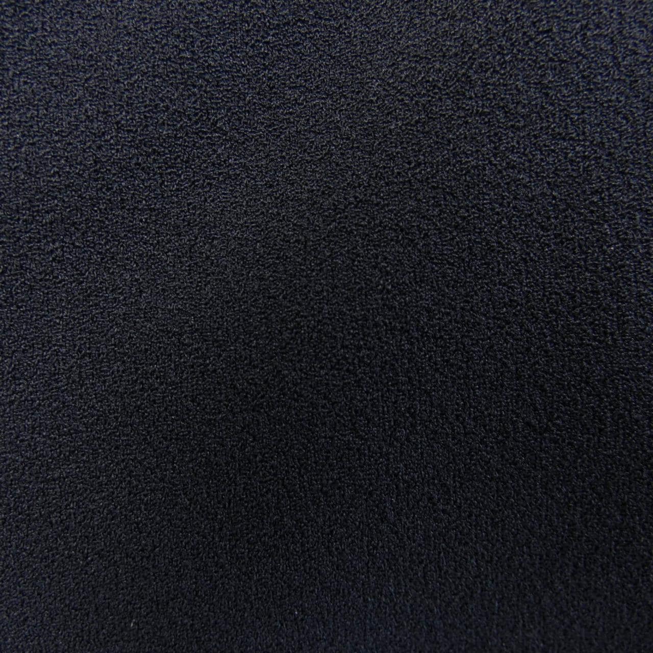 ブルーレーベルクレストブリッジ BLUE LABEL CRESTBRID トップス